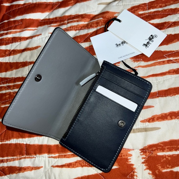 Coach Navy Wallet - Picture 5 of 7